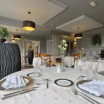 Western Restaurant Ile De France 4* Château-Thierry