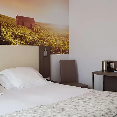 Western Ile De France & 4*