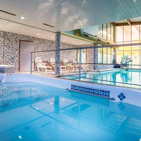 Western Ile De France & Hotel 4*