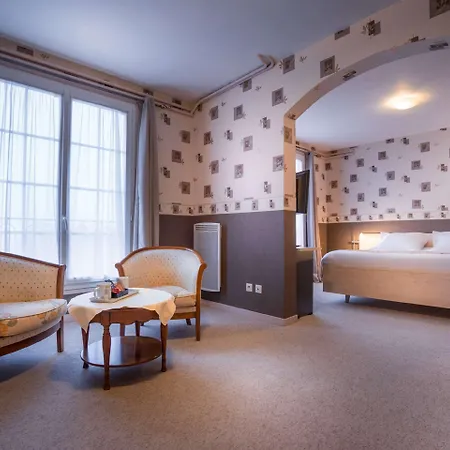 Western Restaurant Ile De France Szálloda Château-Thierry