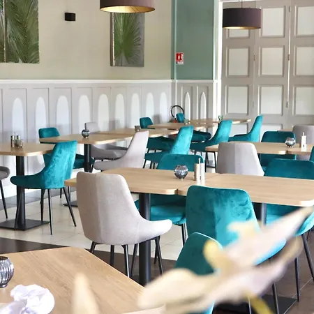 Western Ile De France & 4* Chateau-Thierry