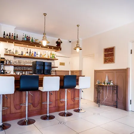 Hotel Western Restaurant Ile De France