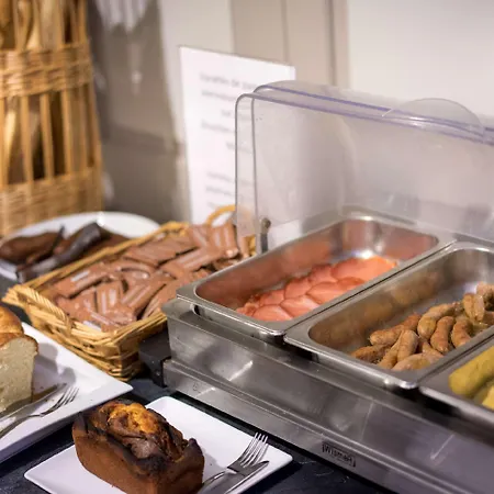 Western Restaurant Ile De France Szálloda