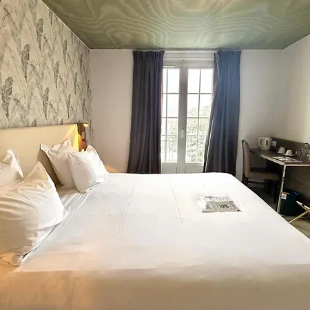 Western Restaurant Ile De France 4*