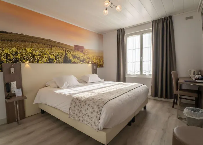 Western Restaurant Ile De France 4*