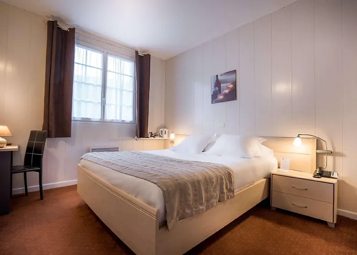 Western Ile De France 4*