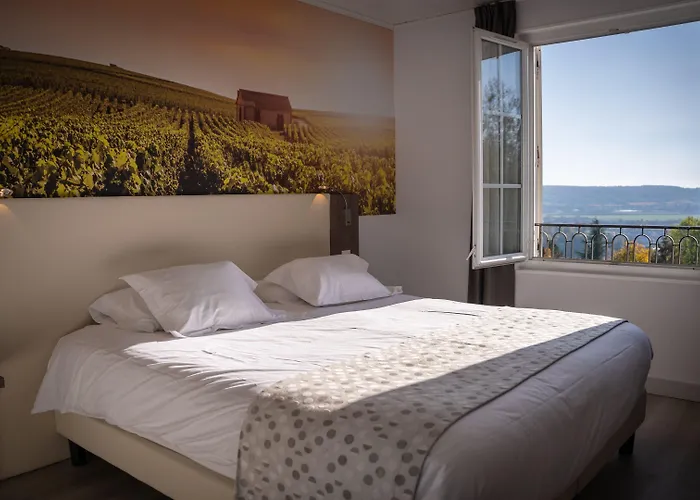 Western Ile De France 4* Château-Thierry