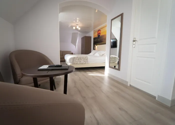 Hotel Western Restaurant Ile De France Château-Thierry