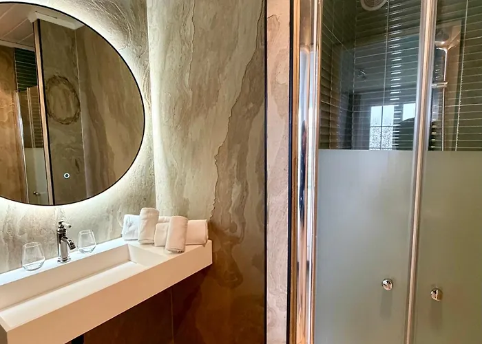 Western Ile De France 4*